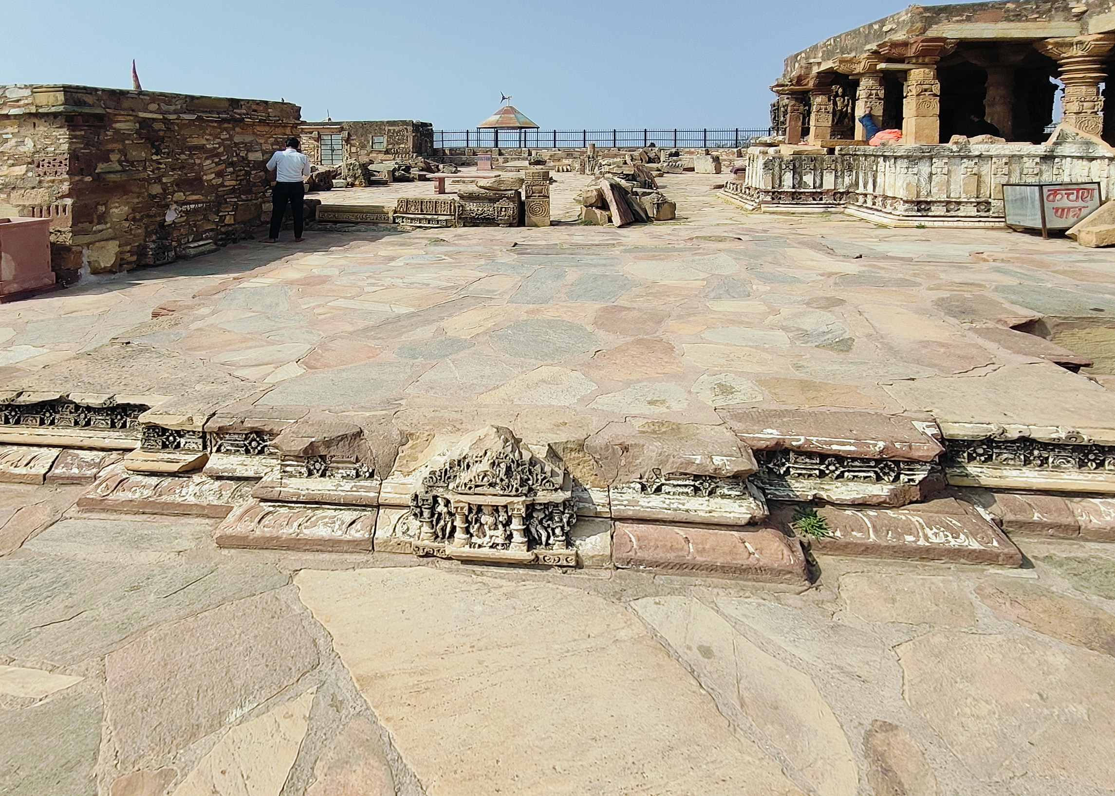 Image 3: Ruins of several shrines surround the main temple of Harsha.