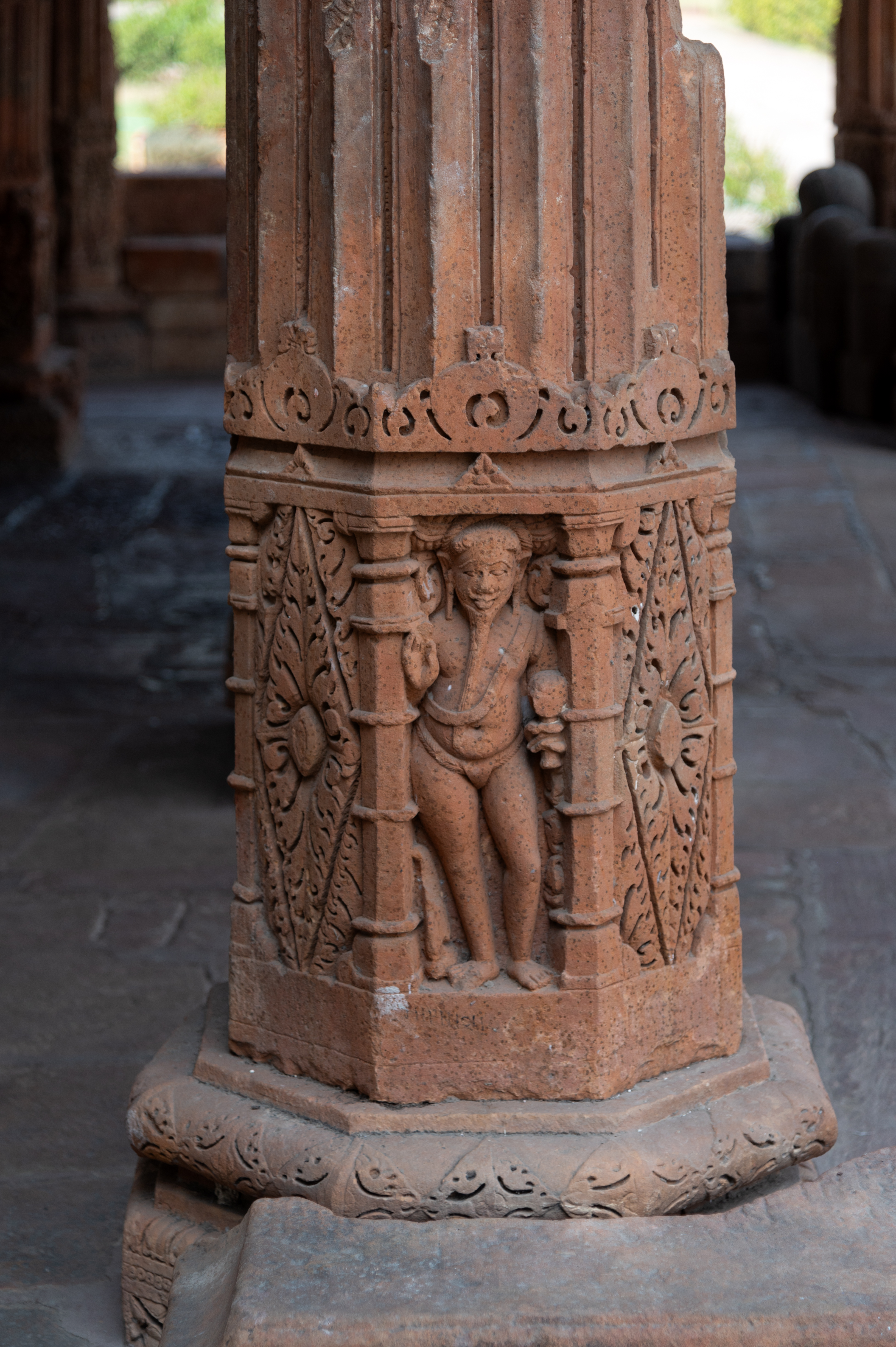 The columns in the mandapa (pillared hall) of the Sitaleshwar Temple, a subsequent addition, feature various figures, including women, Shaiva ascetics, and dikapalas (gods of cardinal directions). Occasionally adorned with a substantial jatabhara (braided hairdo), the Shaiva ascetics display their moustaches and long beards. The upper bodies of the Shaiva ascetics remain bare, while a langot, a type of underclothes or loincloth, covers their lower bodies.